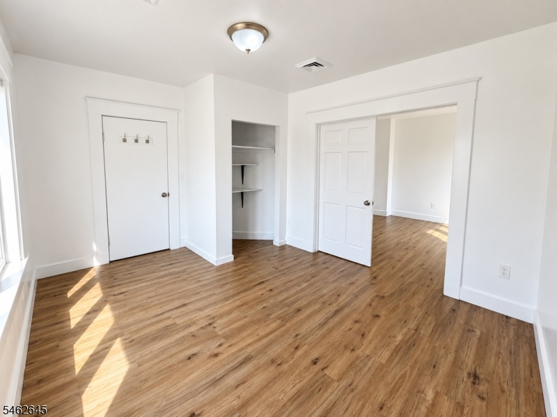 12 Maple Avenue 2 — photo