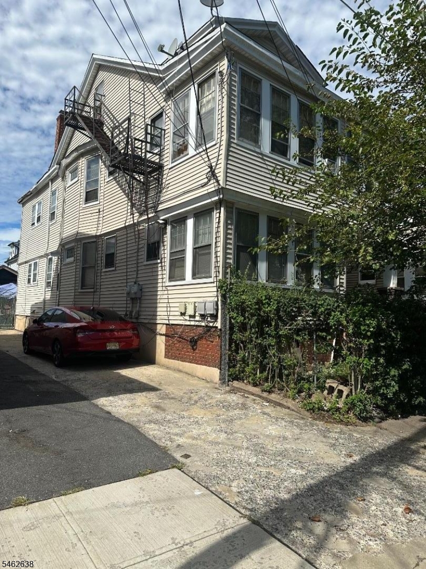 163 Brookside Avenue 1 — photo