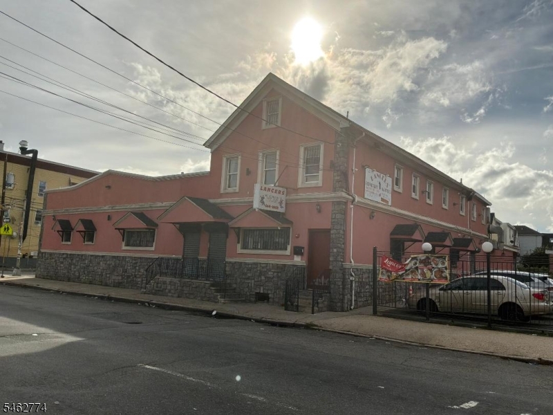 459 Ferry Street — photo