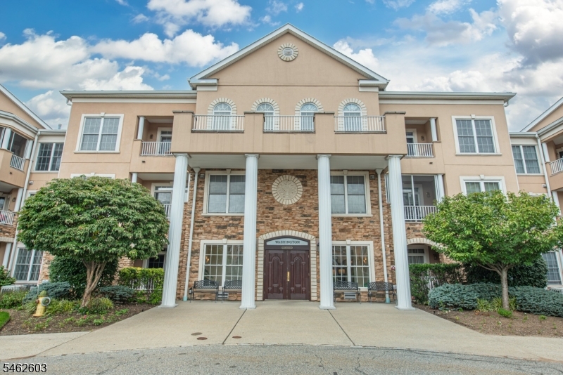 1115 Hamilton Drive — photo