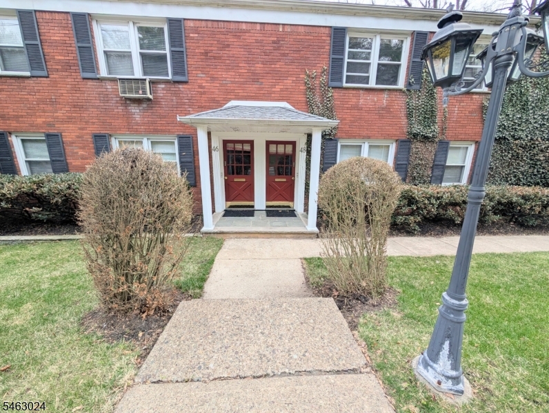 48 Mount Kemble Avenue Unit a — photo