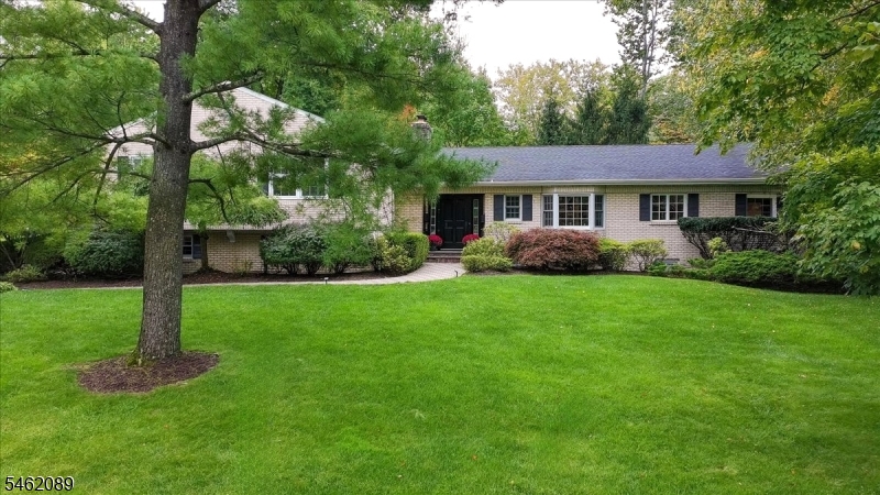 360 Long Hill Drive — photo