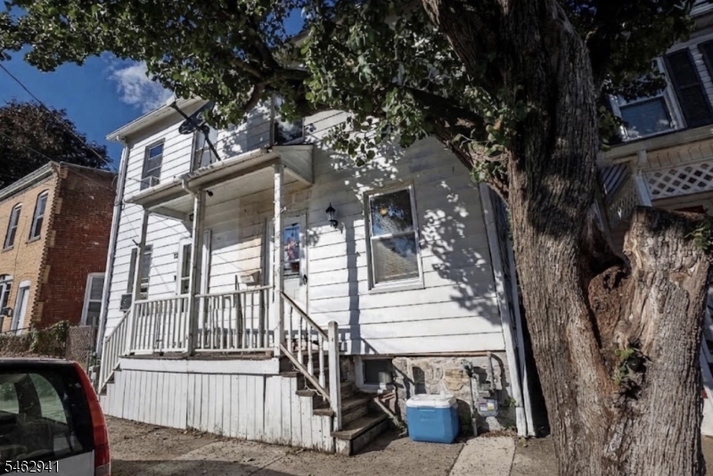 15 Lewis Street — photo