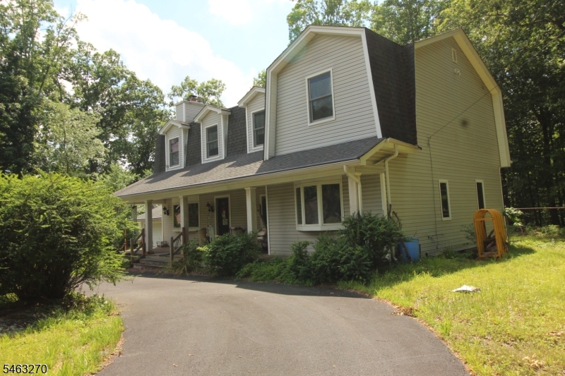 24 Hillside Road — photo