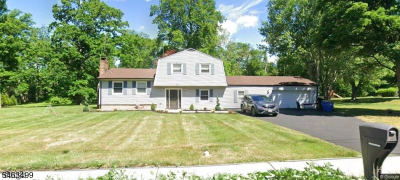 67 Queen Anne Drive — photo