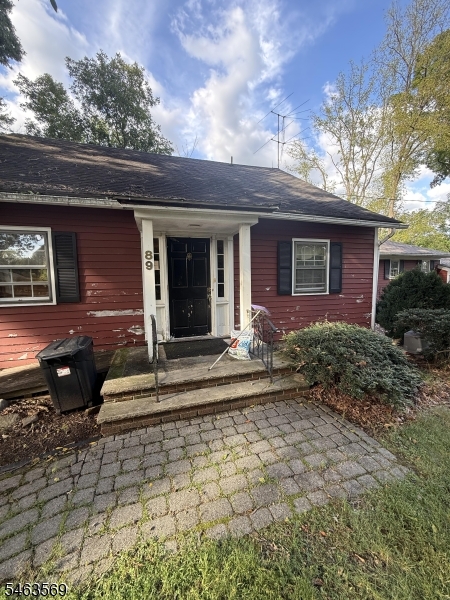 89 Old Clinton Road — photo