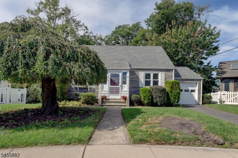 8 Tyler Court — photo