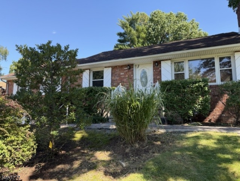 12 Gordon Court — photo