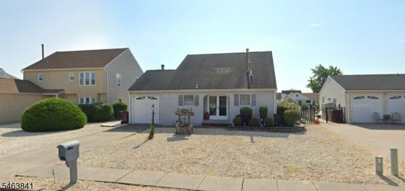 73 Ocean Gate Avenue — photo