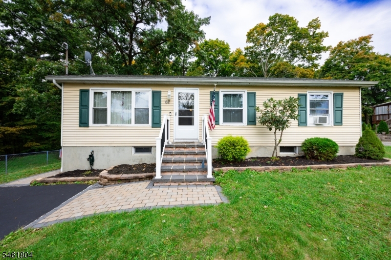 62 Summit Drive — photo