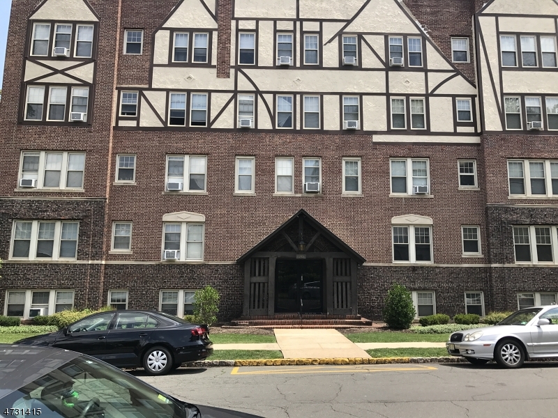 503 Carleton Road Unit 407 — photo