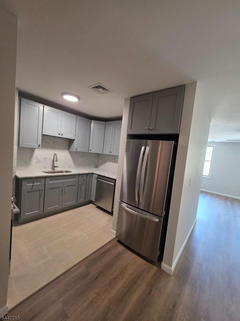 1141 Ringwood Avenue Unit 1 — photo