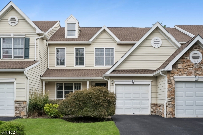 233 Patriot Hill Drive — photo