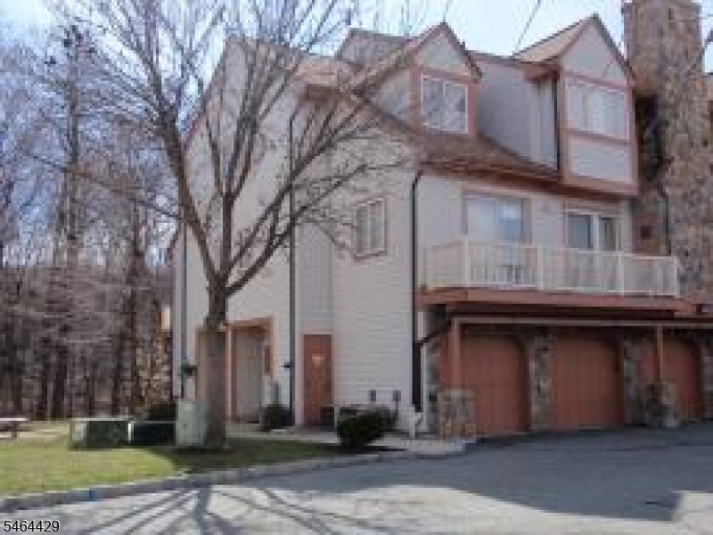 161 Woods Edge Drive 161 — photo