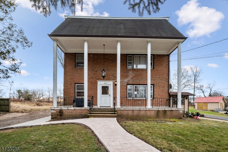 480 Parkway Drive 1 — photo