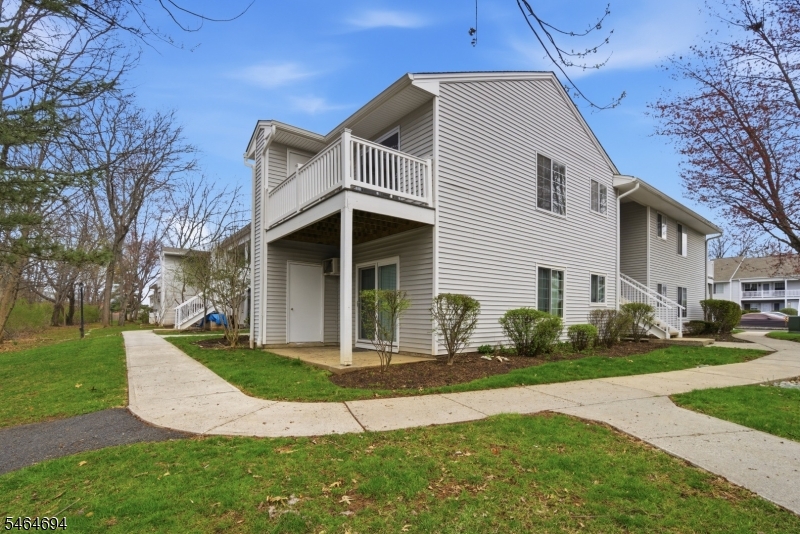 66 Mountain Court 66 — photo