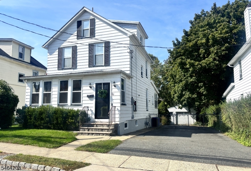 37 Beach Street — photo