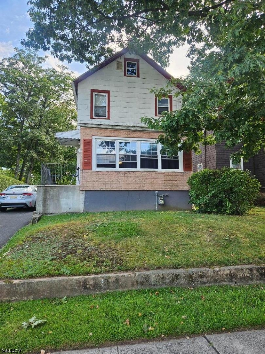 215 W 3rd Avenue — photo