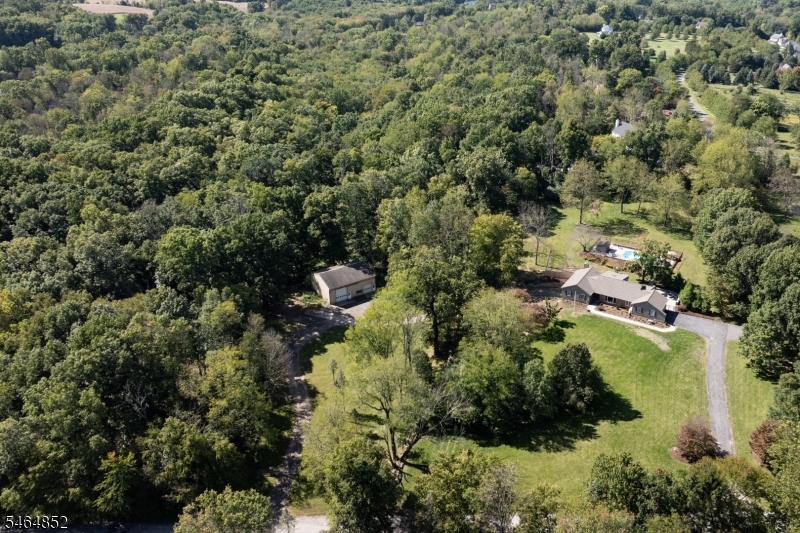 5 Alice Court — photo