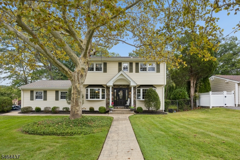87 Webster Drive — photo