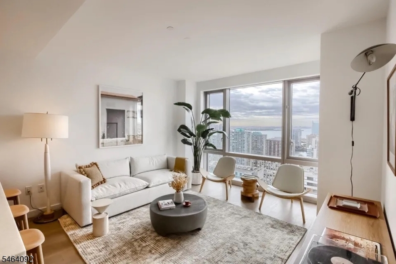 75 Park Ln S 3605 — photo