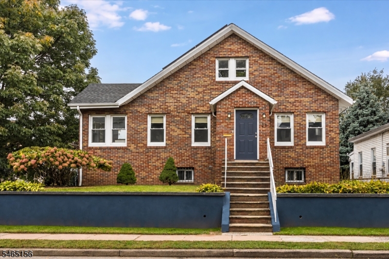 25 Davey Street — photo