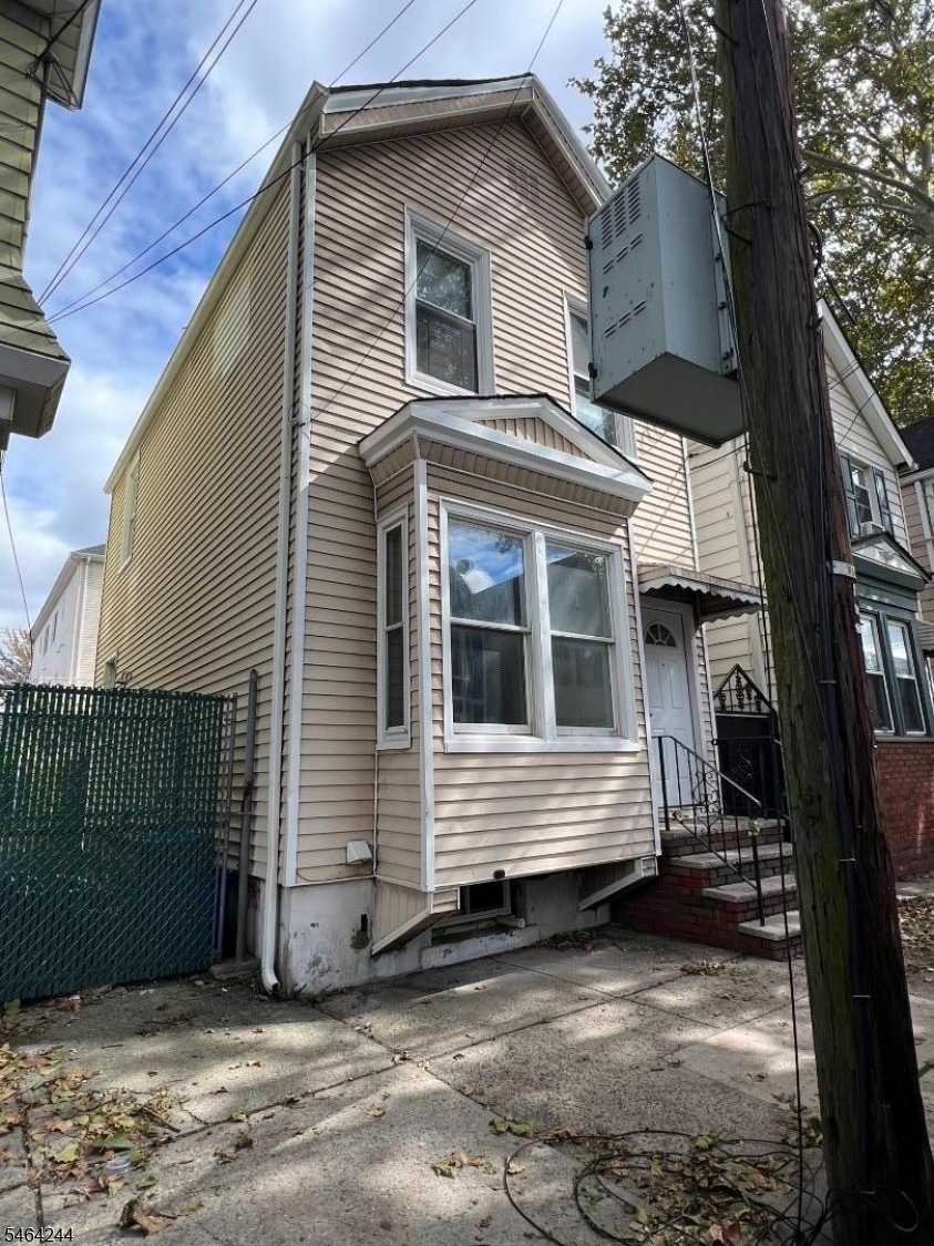 14 Lentz Avenue — photo