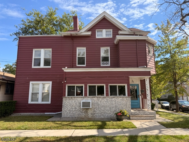 354 Ogden Street 2S — photo