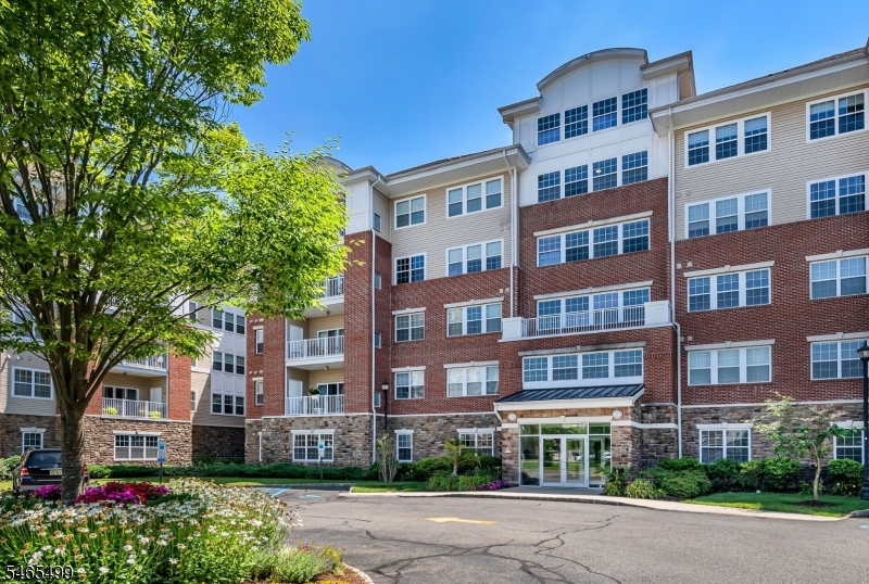 10323 Warrens Way 323 — photo