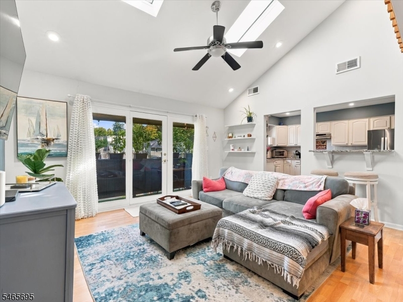 25 Espy Road Unit B4 — photo