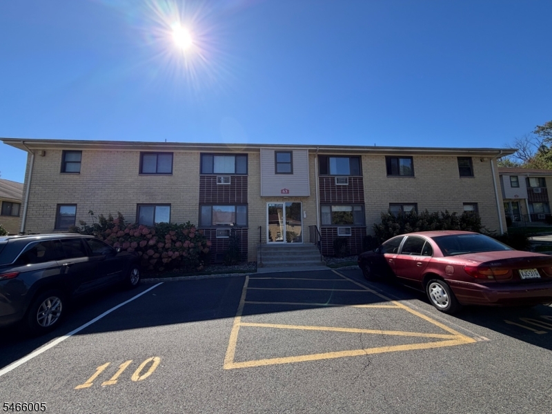401 Highway22B43U6 Unit 43F — photo