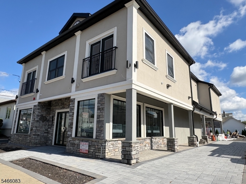 12-55 River Road Unit 2 — photo