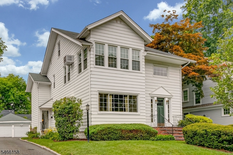 34 Fairview Avenue 1 — photo