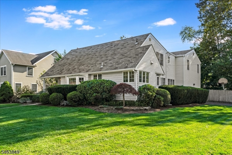 25 Richland Drive — photo