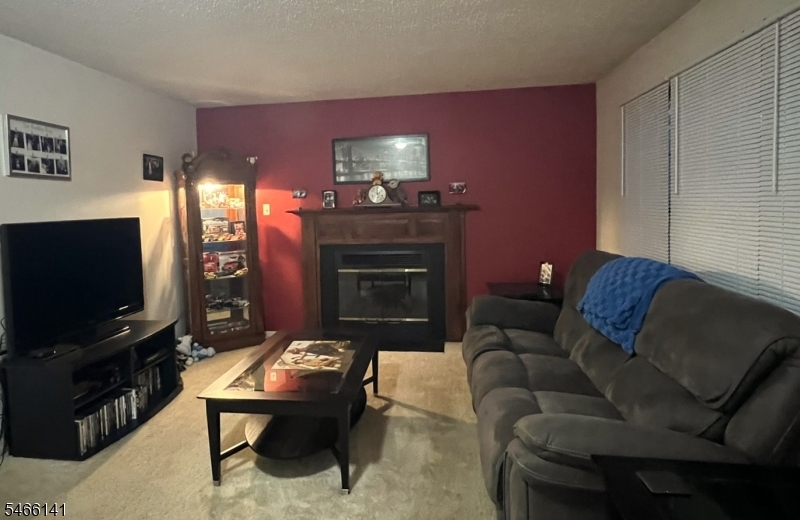 12 Burlington Court Unit 12 — photo