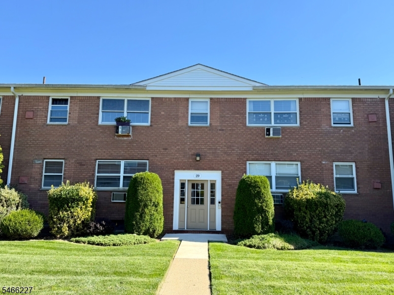 29 Knox Terrace Unit 1a — photo