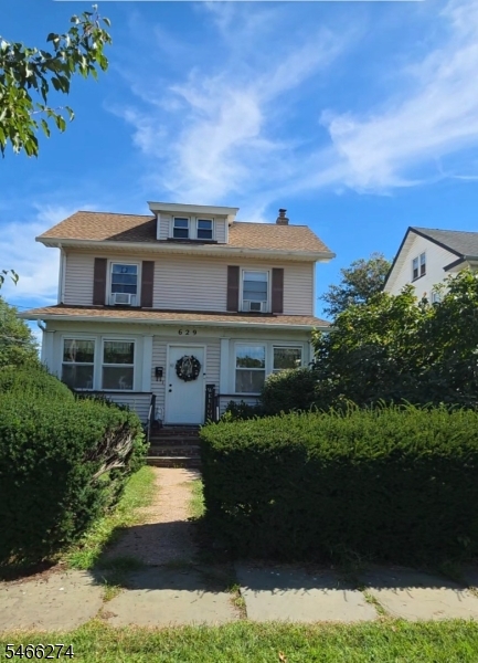 629 Chestnut Street — photo