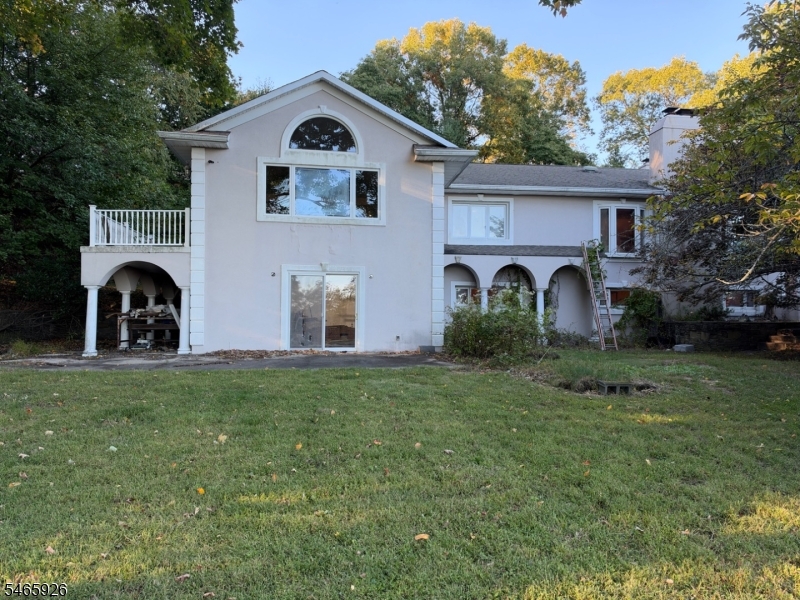 203 Horizon Drive — photo