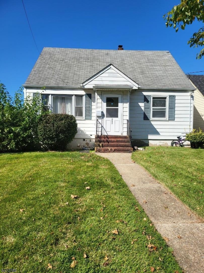 350 Elmwood Terrace — photo