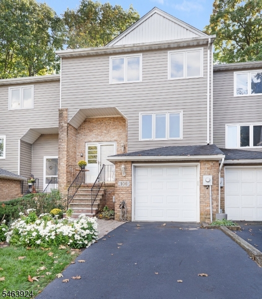 106 Stockton Court — photo