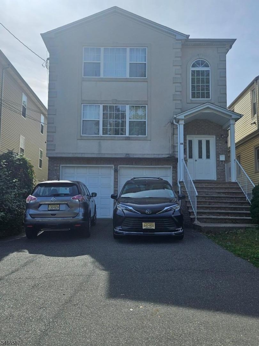 88 Hillside Avenue — photo