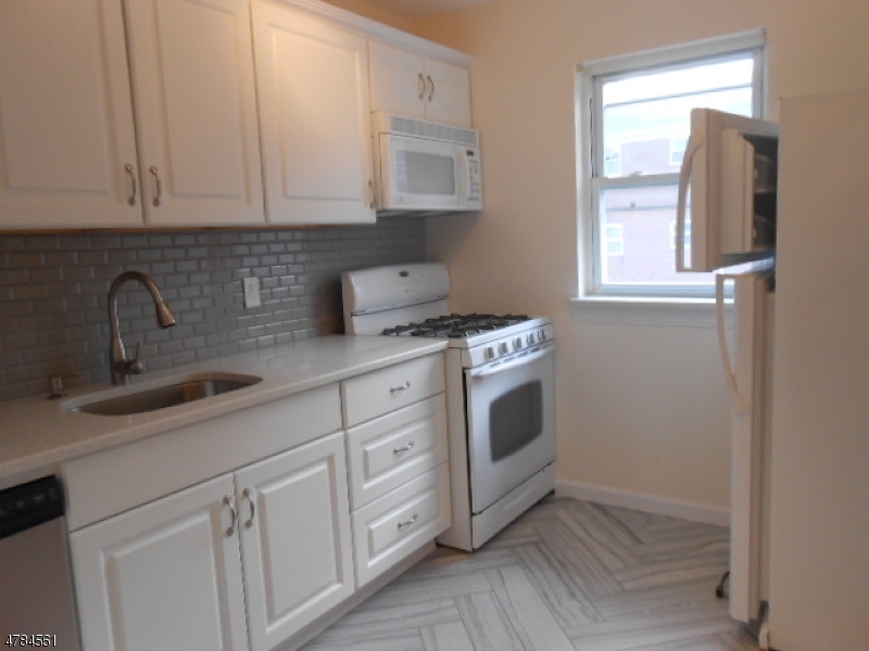 2467 Route 10 Unit 2B — photo