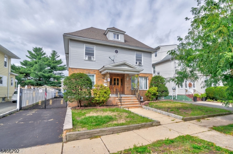 505 Linden Avenue Unit 2 — photo