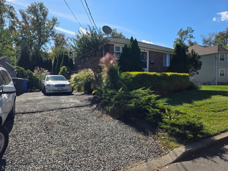 176 Kensington Avenue — photo
