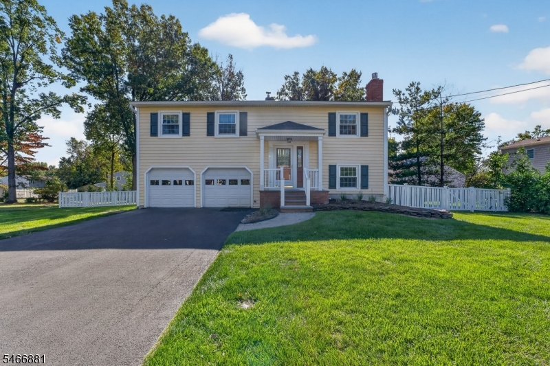 267 Seville Court — photo