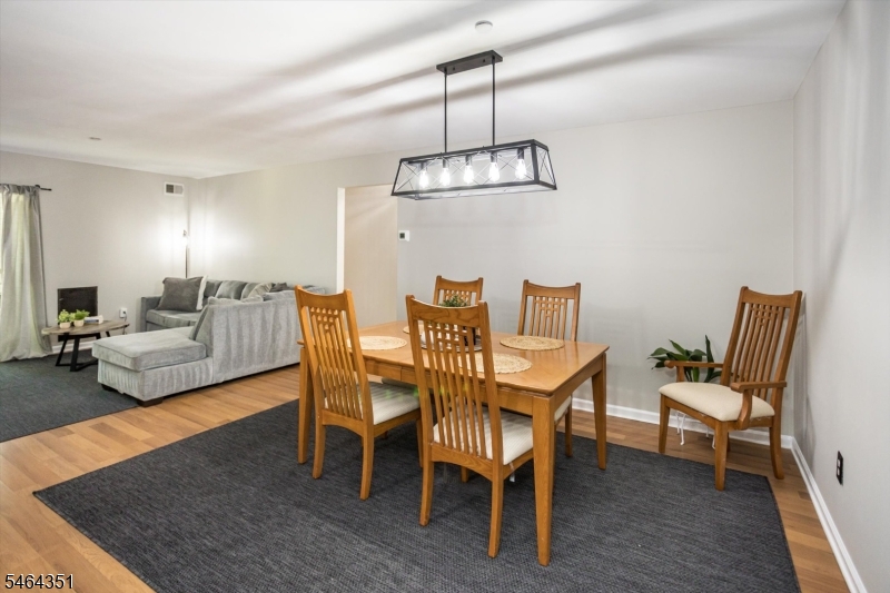 32 Brookside Lane Unit 32 — photo