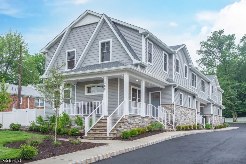 360 Orange Road Unit 3 — photo