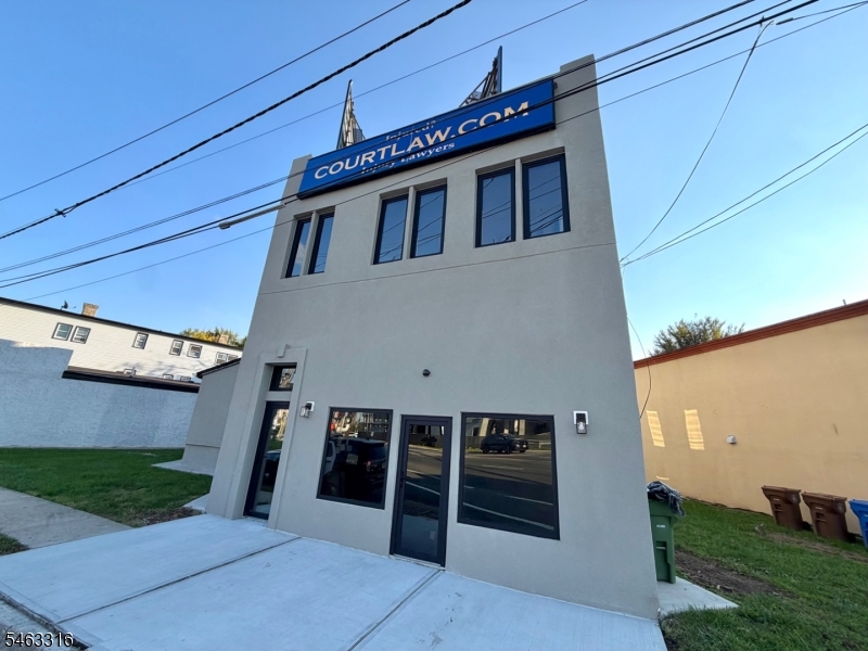 1313 W Baltimore Avenue — photo