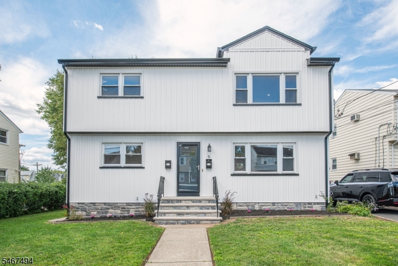 5 Underhill Court — photo