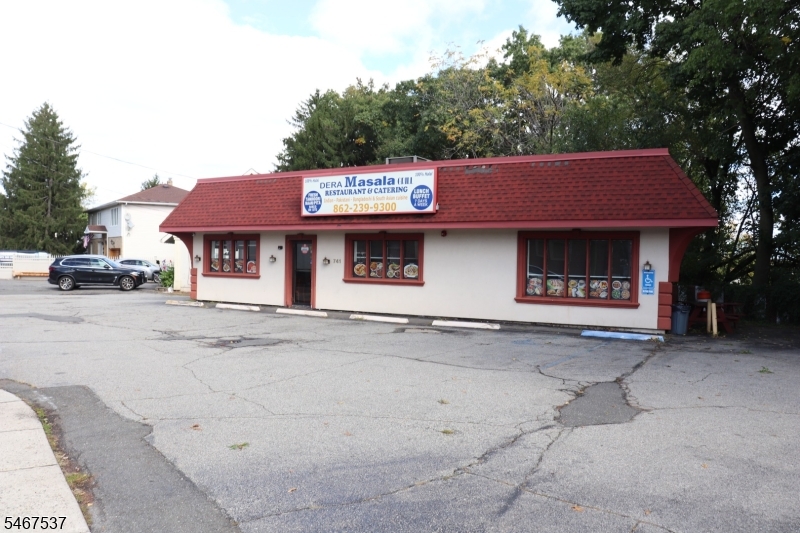 741 Broad Street — photo